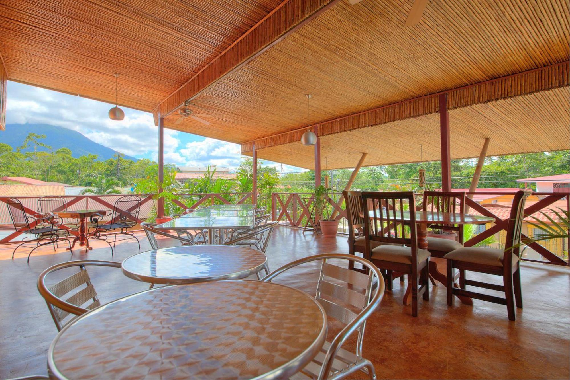 La Fortuna Lodge By Treebu Hotels Buitenkant foto