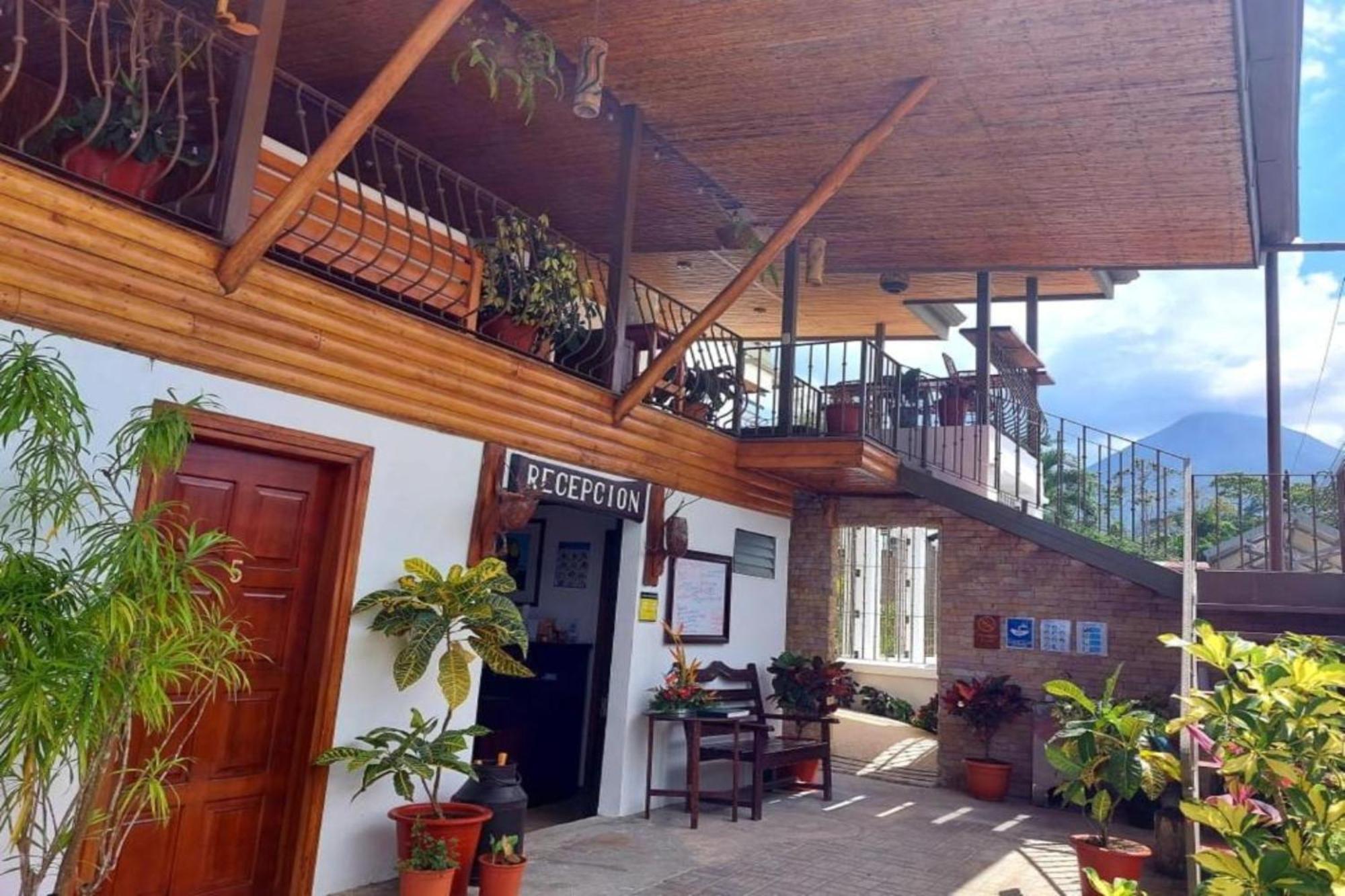 La Fortuna Lodge By Treebu Hotels Buitenkant foto